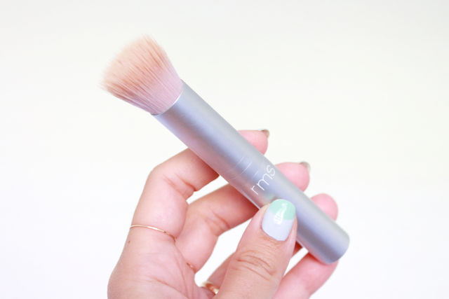 RMS Beauty Blush Brush Review